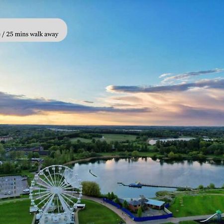 Luxury Campbell Park Apartments In Central Mk With Balcony, Free Parking & Smart Tv With Netflix By Yoko Property Milton Keynes Zewnętrze zdjęcie