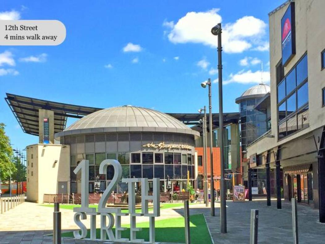 Luxury Campbell Park Apartments In Central Mk With Balcony, Free Parking & Smart Tv With Netflix By Yoko Property Milton Keynes Zewnętrze zdjęcie