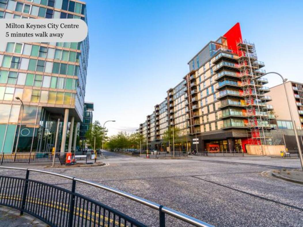 Luxury Campbell Park Apartments In Central Mk With Balcony, Free Parking & Smart Tv With Netflix By Yoko Property Milton Keynes Zewnętrze zdjęcie